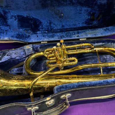 King 625 front bell Baritone - Lacquer image 12
