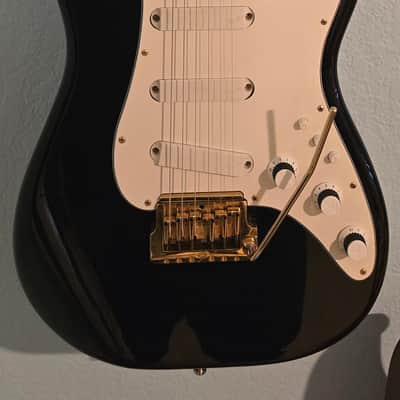 1984 Fender Gold Elite Stratocaster with Rosewood Fretboard - Black image 1