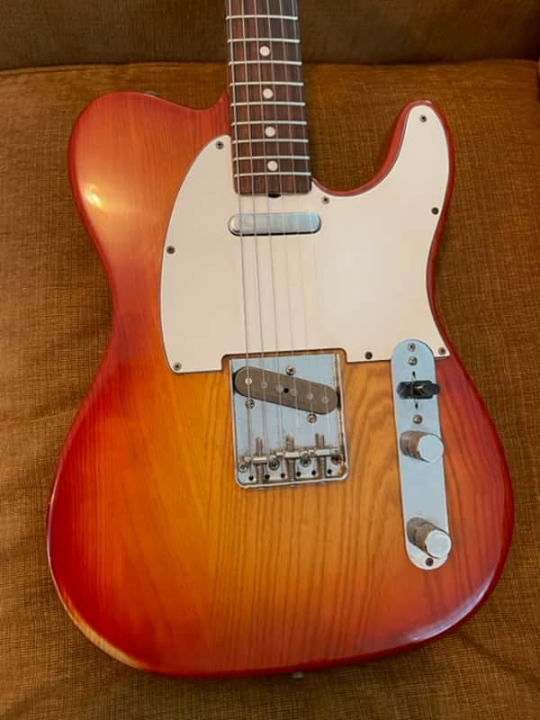 Right handed 1982 Fender Telecaster  - Sienna Sunburst image 1