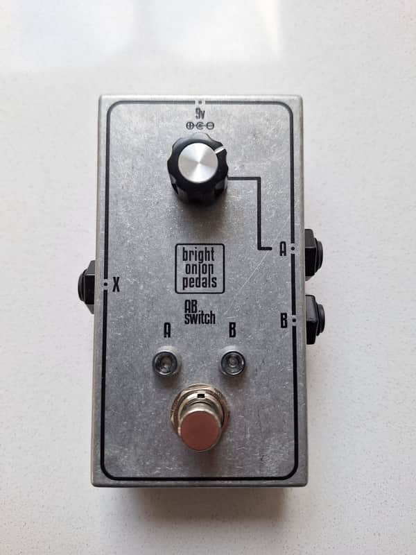 Bright Onion Pedals AB Switch 2025 - Silver image 1