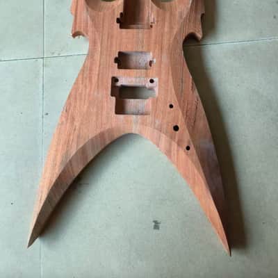Custom Mahogany Wood Guitar DIY Project