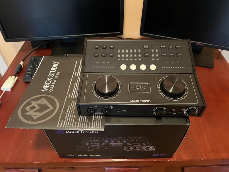 Avid MBox Studio 21x22 USB-C Audio Interface 2022 - Present - Black image 1