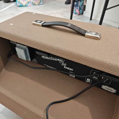 Fender Acoustasonic 30 2-Channel 30-Watt 1x8" Acoustic Guitar Amp with Onboard Effects 2004 - 2011 - Brown image 5