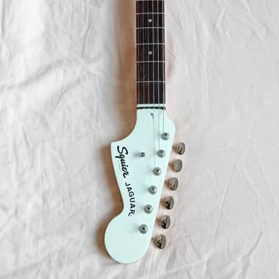 Squier Jaguar FSR Classic Vibe 60's OWT MH image 1