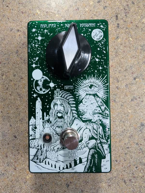 Does it Doom Giza - Green image 1