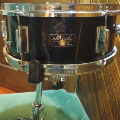 Maxwin by Pearl 14"(diameter)x5.5"(depth) Snare Drum  Black Wrap Over Wood 1970's/80's - Black Wrap image 1