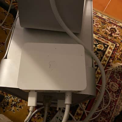 Apple HD Cinema Display 23" wide-format 1920x1200 with power supply image 4