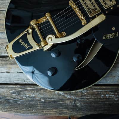 2022 Gretsch Streamliner G2627TG 3-Pickup - Black & Gold w/Cs image 9