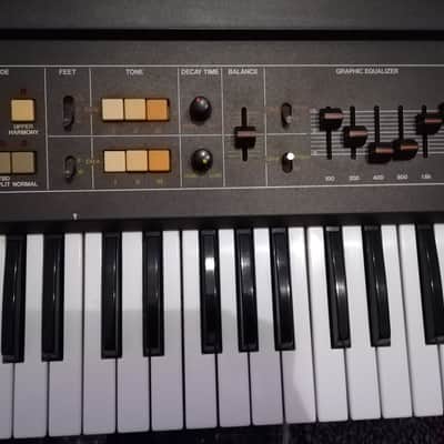 Roland EP-6060 61-Key Dual Voice Combo Piano image 6