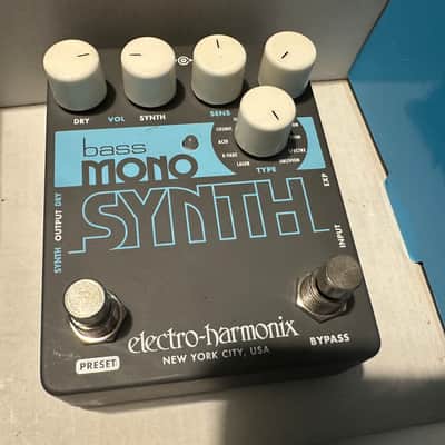 Electro-Harmonix Bass Mono Synth | Reverb