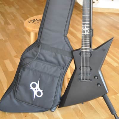 SOLAR E2.6C Carbon Black Matte / Explorer Type / with Gigbag image 2