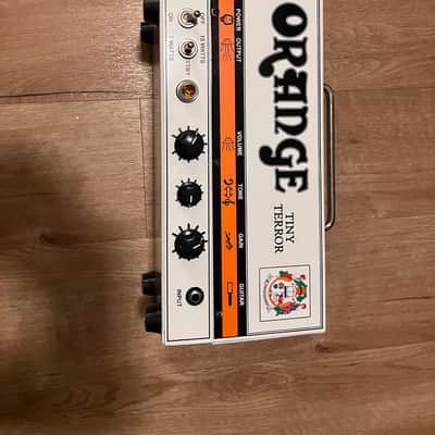 Orange Tiny Terror 15W Head w/ case image 3