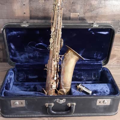 Used Martin Committee A190 1948 Alto Saxophone w/Case & Mouthpiece image 2