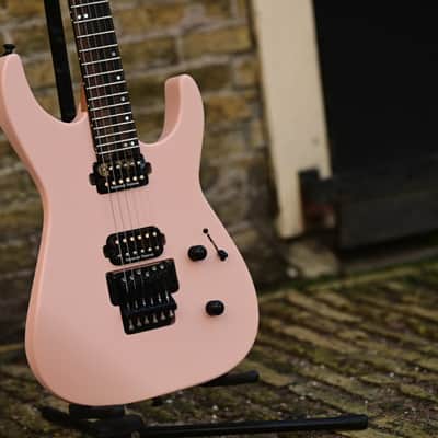Jackson American Series Virtuoso™, Streaked Ebony Fingerboard - Satin Shell Pink image 3
