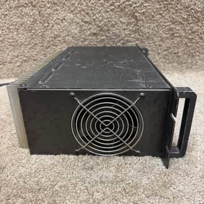 Peavey M-3000 Mark V Series Power Amp image 4