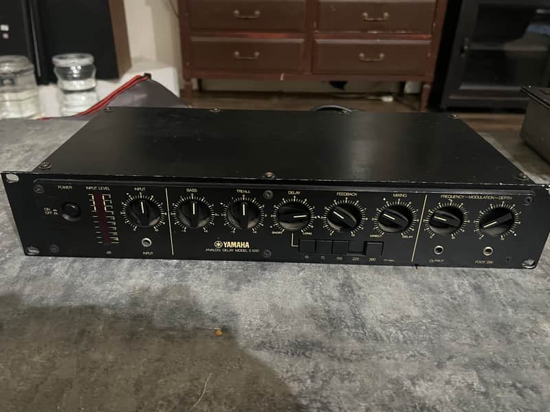Yamaha E1010 Rack Analog Delay 1980s - Black image 1