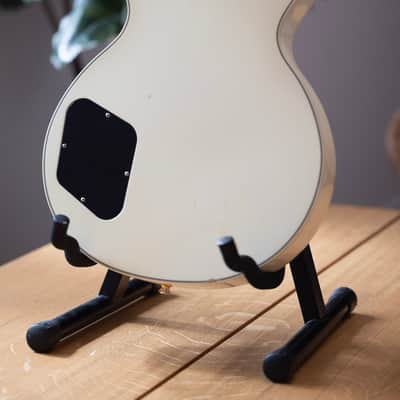 2007 Gibson Custom Les Paul Custom - in Naturally Aged Alpine White image 10