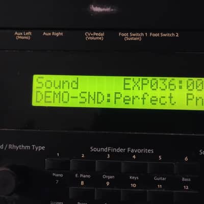 Ensoniq ZR-76 64-Voice Expandable Keyboard 1998 - Black image 2