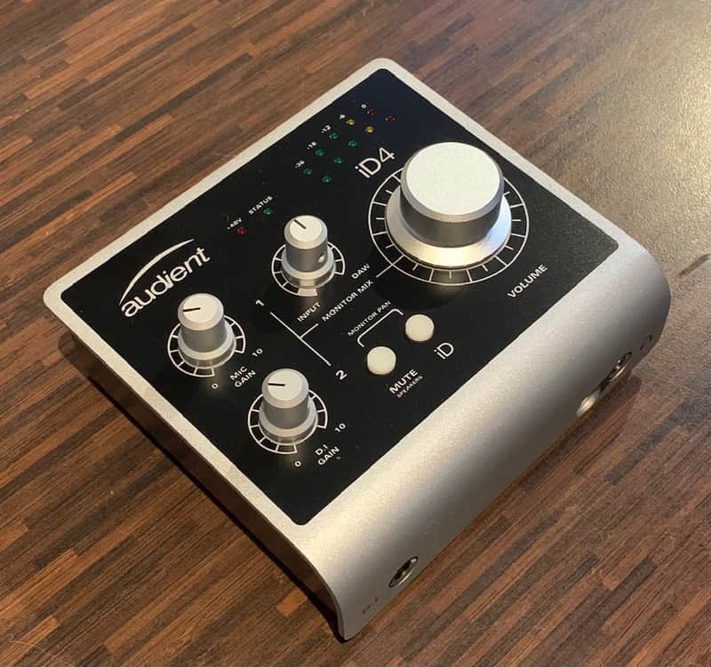 Audient iD4 MK1 2in / 2out Audio Interface ~ Secondhand | Reverb 