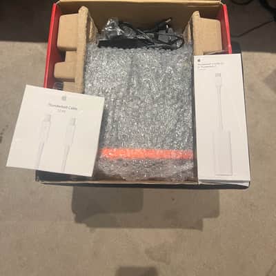 Focusrite Clarett 4Pre Thunderbolt Audio Interface 2010s - Red image 3