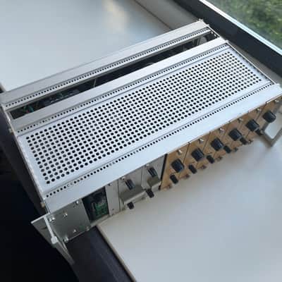 Vintage studio amplifiers LAWO and Delta in 19" rack image 5