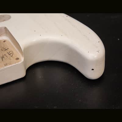 Guitar Mill S-Style Body / 1 Piece Paulownia / 1 lbs. 14 oz. / Nitrocellulose TruGrain™ 'Olympic White' / Closet Clean (#GIN-3941) image 5