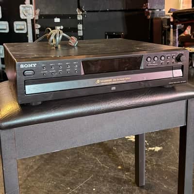 Sony Model CD-CE275 5 Disc Changer image 1