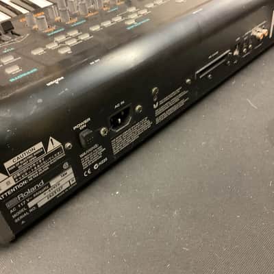 Roland V-Synth Vintage Synthesizer - Virtual Analog With Sample Manipulation image 5