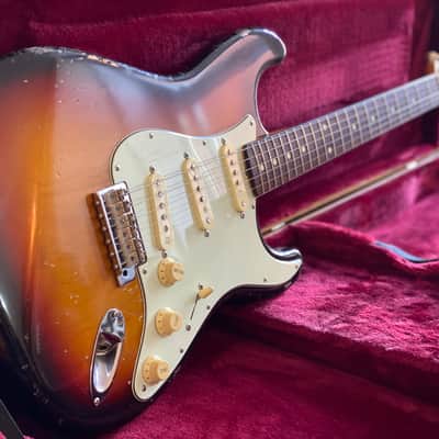 Fender Stratocaster Japan 1962 RI CIJ Era Three Tone Sunburst Relic w/ Hardcase image 1