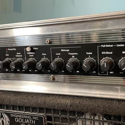 SWR 550X Professional Bass Amplifier with Road Case image 3