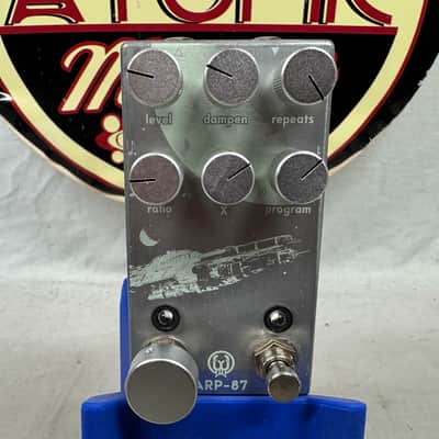 Walrus Audio ARP-87 Multi-Function Delay Pedal - Platinum Edition image 2