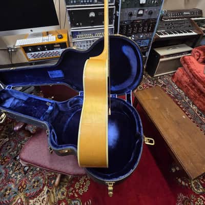 Guild F 50 BLD LH Left Handed Jumbo Acoustic Guitar 1972 image 15