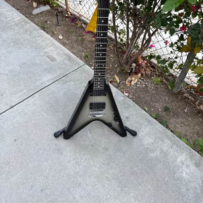 Gibson Guitar Of The Week #40 '84 Flying V Reissue 2007 - Silverburst image 3