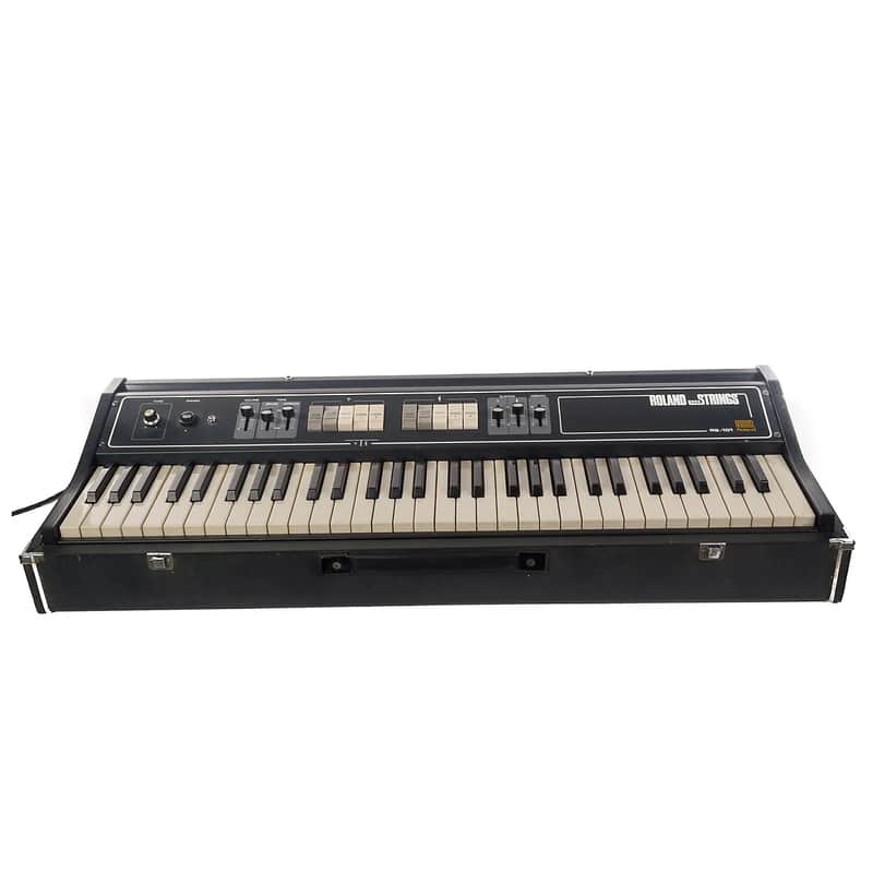 Roland RS-101 String Synthesizer image 1