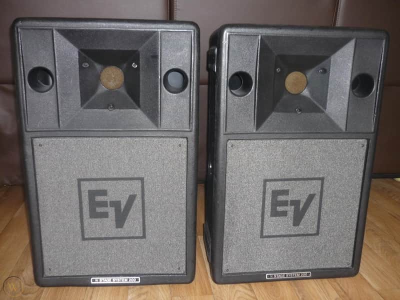 Electro-Voice S200 speakers 1x12 inch Drivers plus Horn great condition considering the age image 1