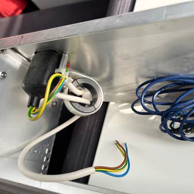 Davis 19" 3U rack for Siemens, Lawo and similar modules. image 6