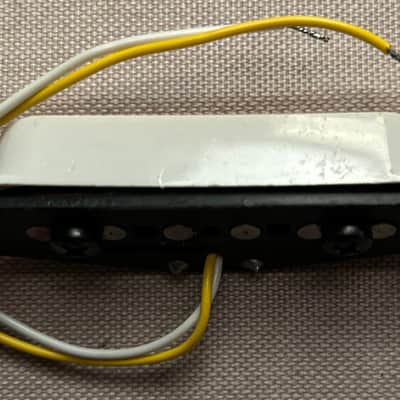 Fender Strat Single Coil 2000s - White image 4