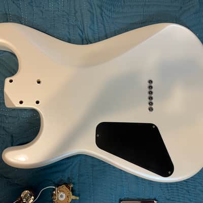 Charvel Pro Mod Body Project Platinum Pearl parts image 4
