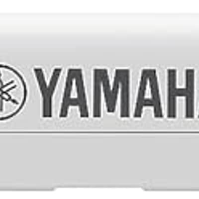 Yamaha NP-35 76-Key Piaggero Portable Keyboard - White image 3