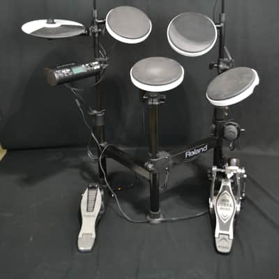 Roland V-Drums Portable TD-4KP Electronic Drum Set With Tama HP200P Iron Cobra 200 Power Glide Single Bass Drum Pedal
