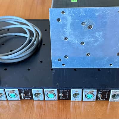 GML 8304 Four Channel microphone preamplifier with PS image 3