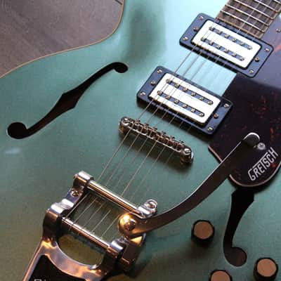 GRETSCH "G2622T Streamline Center Block Double-Cut with Bigsby, Laurel Fingerboard, Broad’Tron BT-3S Pickups, Steel Olive" 3, 2 KG image 4