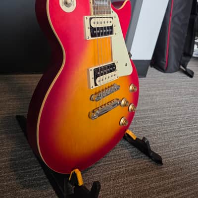 Epiphone Les Paul Classic - Heritage Cherry Sunburst image 3