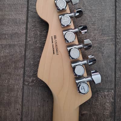 Fender American Elite Stratocaster 2018 Satin Ice Blue Metallic Limited Edition w/ Case image 8