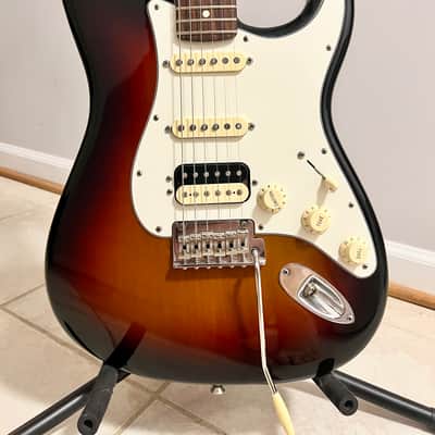 2015 Fender American Special Stratocaster HSS 3-Color Sunburst + Fender Hardshell Case image 2
