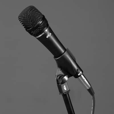 Heil PR 37 Dynamic Microphone for Live Sound Applications, XLR Microphone for Live Music, Wide Frequency Response, Ultra-Clear Sound, Superior Rear Noise Rejection, and Durable Construction - Black image 3