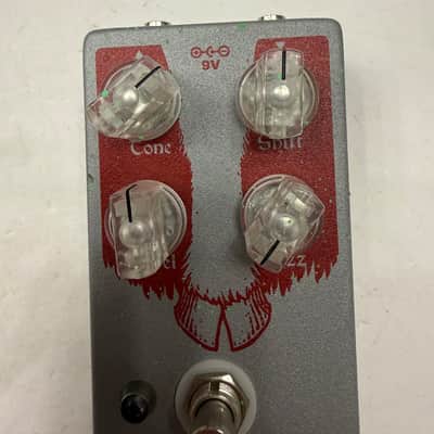EarthQuaker Devices Cloven Hoof Fuzz Grinder High Gain Guitar Effect Pedal image 2