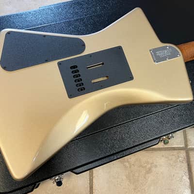 Ernie Ball Music Man St. Vincent Goldie Cashmere image 6