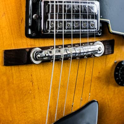 1966 Guild Starfire IV sunburst image 5