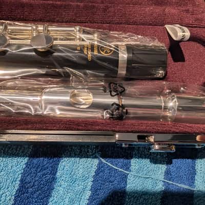 Yamaha YPC-32 2025 - Present - Black / Silver-Plated (ABS Resin body with silver-plated nickel silver headstock/keys) image 4